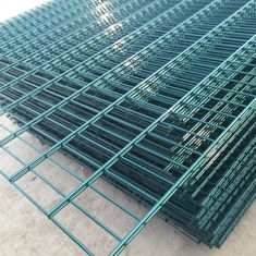 La cerca de alambre doble, polvo caliente de Alemania de la venta cubrió el alambre soldado con autógena de acero Mes de alambre 868 de la cerca del doble doble de Twin Wire Galvanized